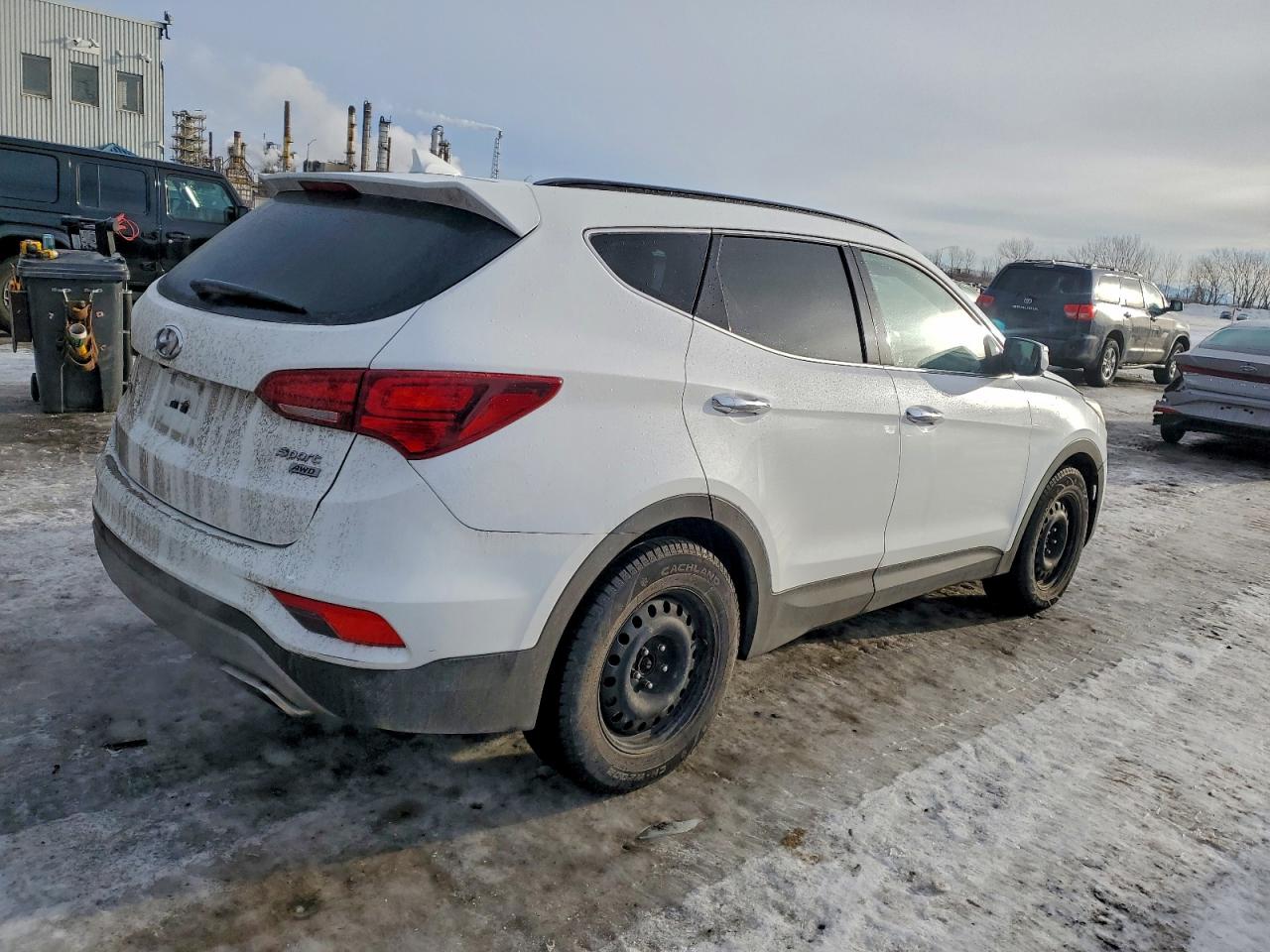 2018 HYUNDAI SANTA FE SPORT photo 3