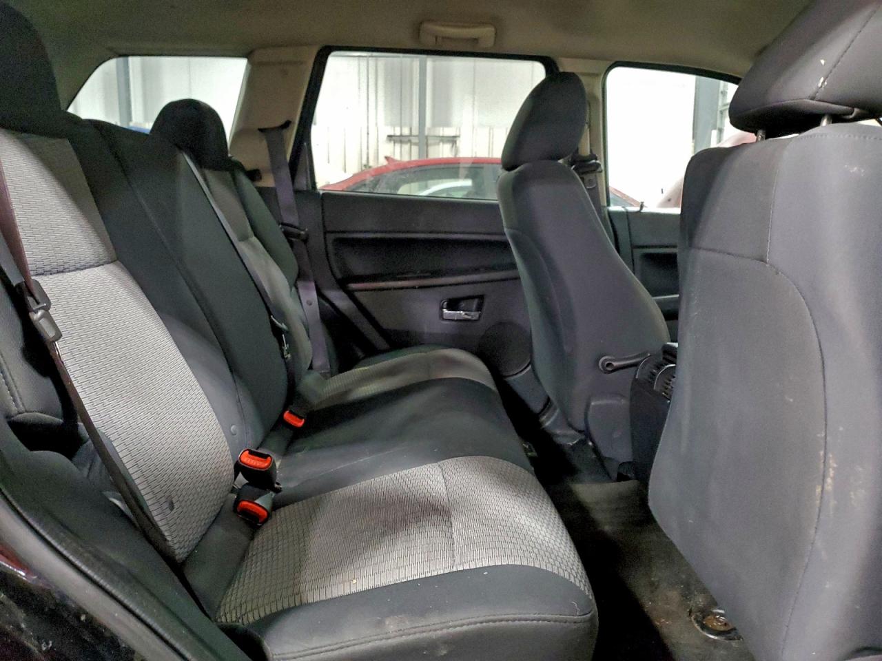 2010 JEEP GRAND CHEROKEE LAREDO photo 11
