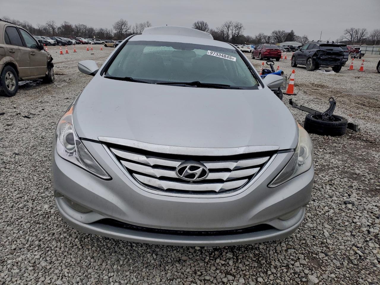 2013 HYUNDAI SONATA SE photo 5