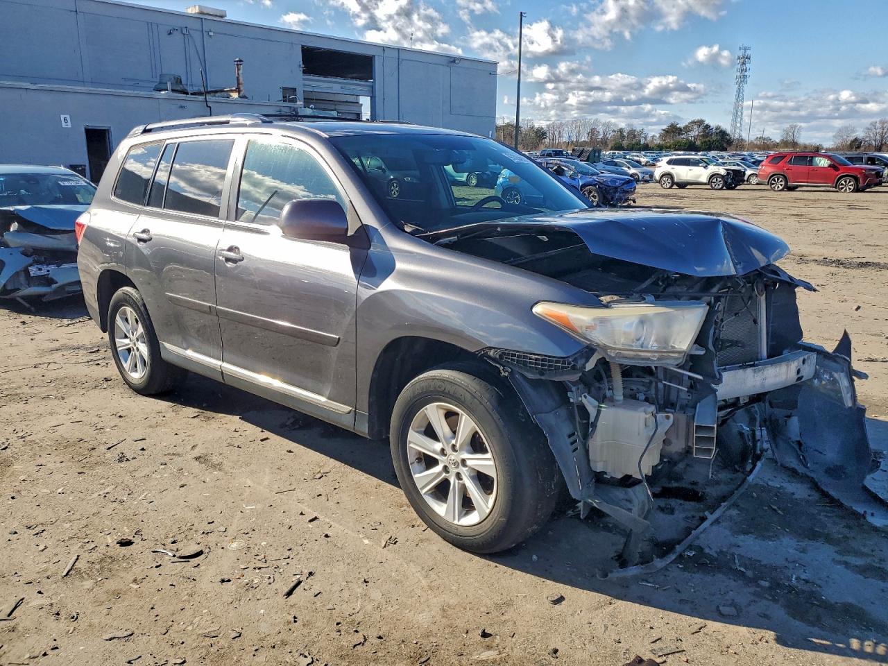 2011 TOYOTA HIGHLANDER BASE photo 4
