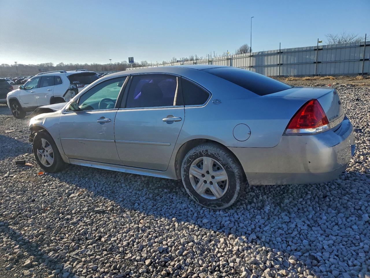 2009 CHEVROLET IMPALA LS photo 2
