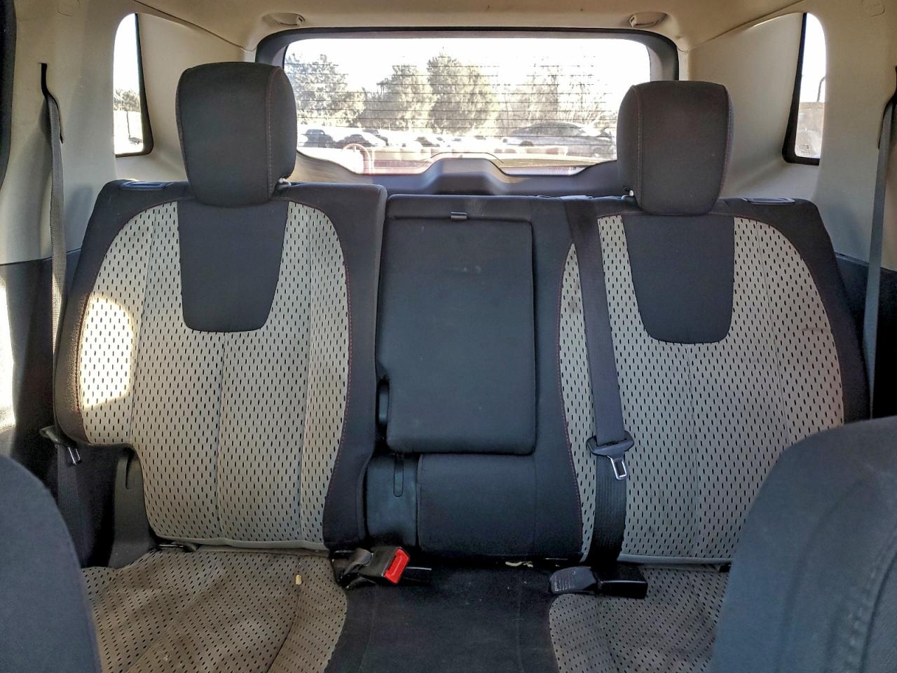 2012 GMC TERRAIN SLE photo 10