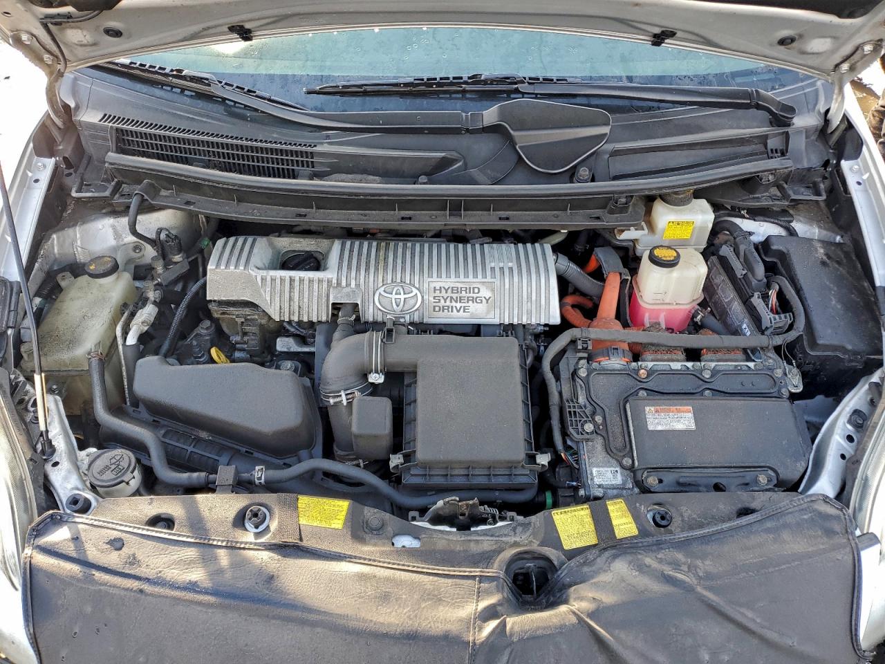 2013 TOYOTA PRIUS photo 21