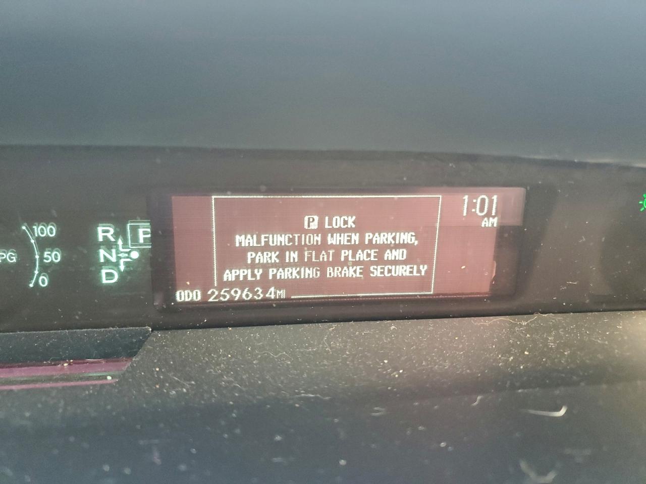 2013 TOYOTA PRIUS photo 17