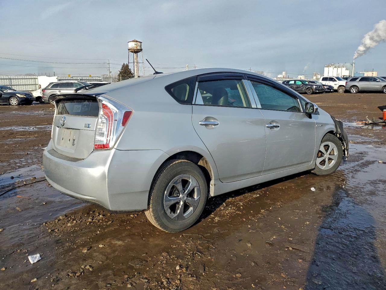 2013 TOYOTA PRIUS photo 5