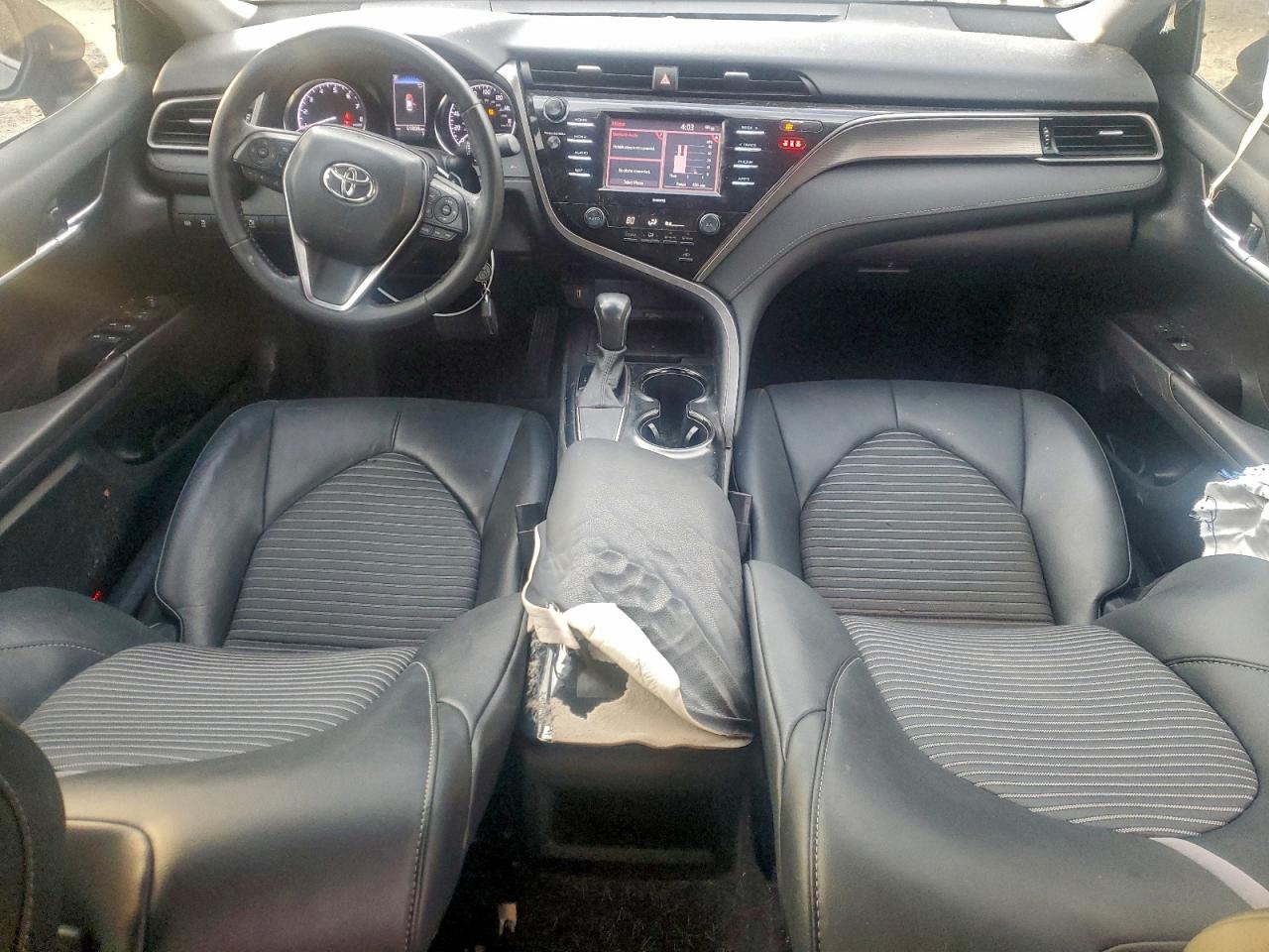 2020 TOYOTA CAMRY SE photo 15