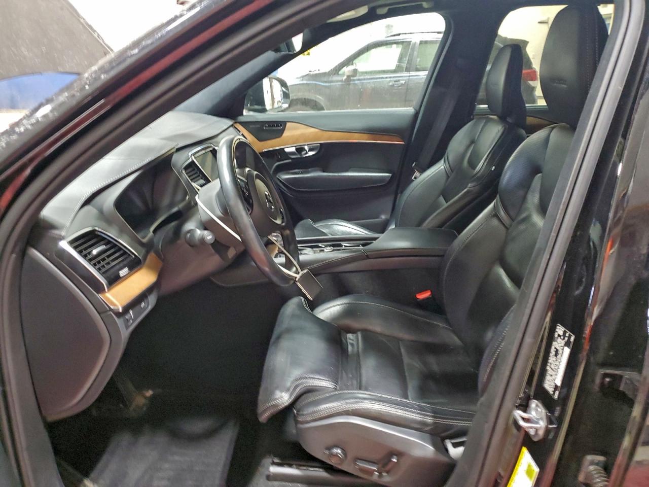 2019 VOLVO XC90 T6 INSCRIPTION photo 7