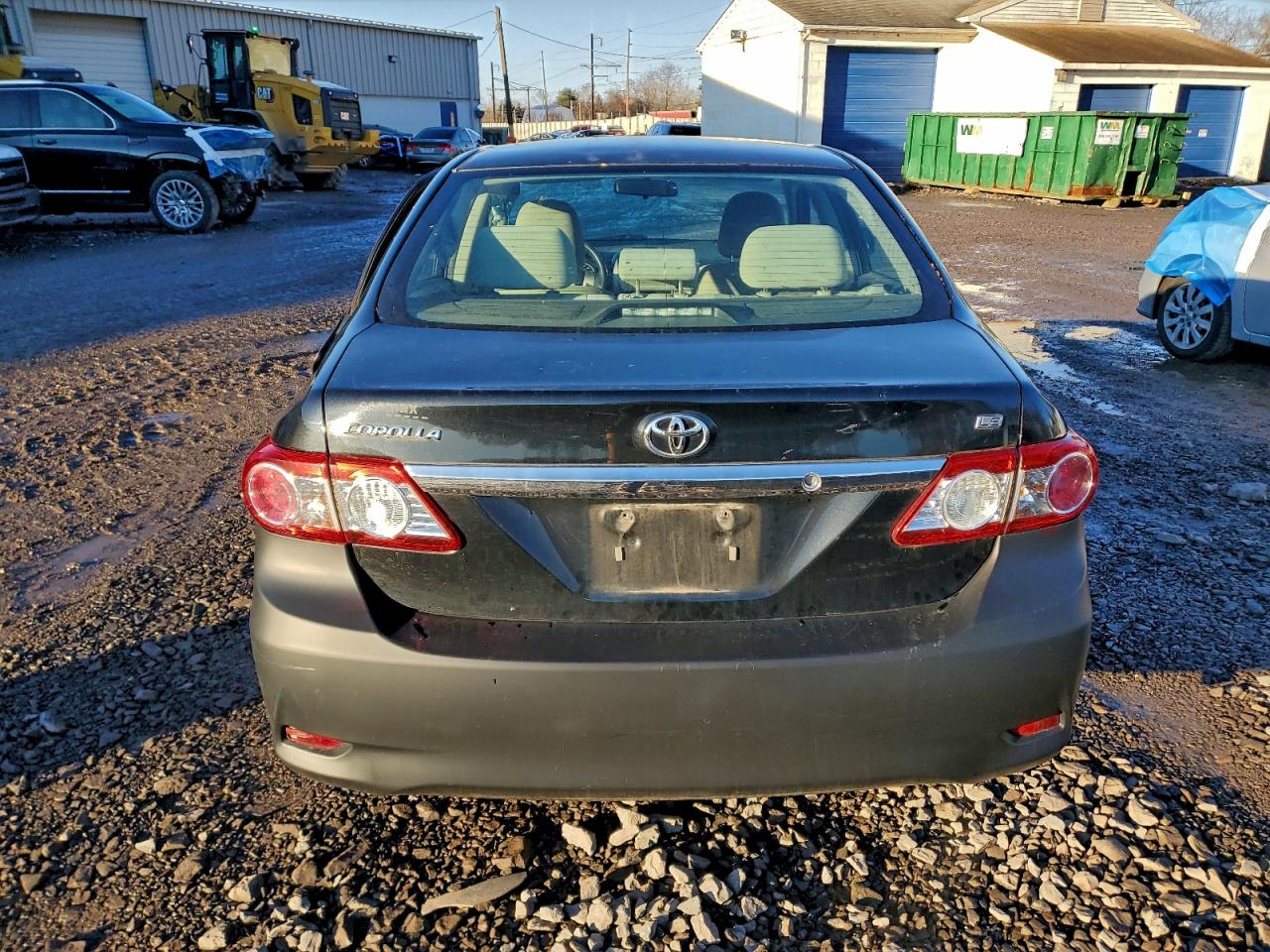 2012 TOYOTA COROLLA BASE photo 11