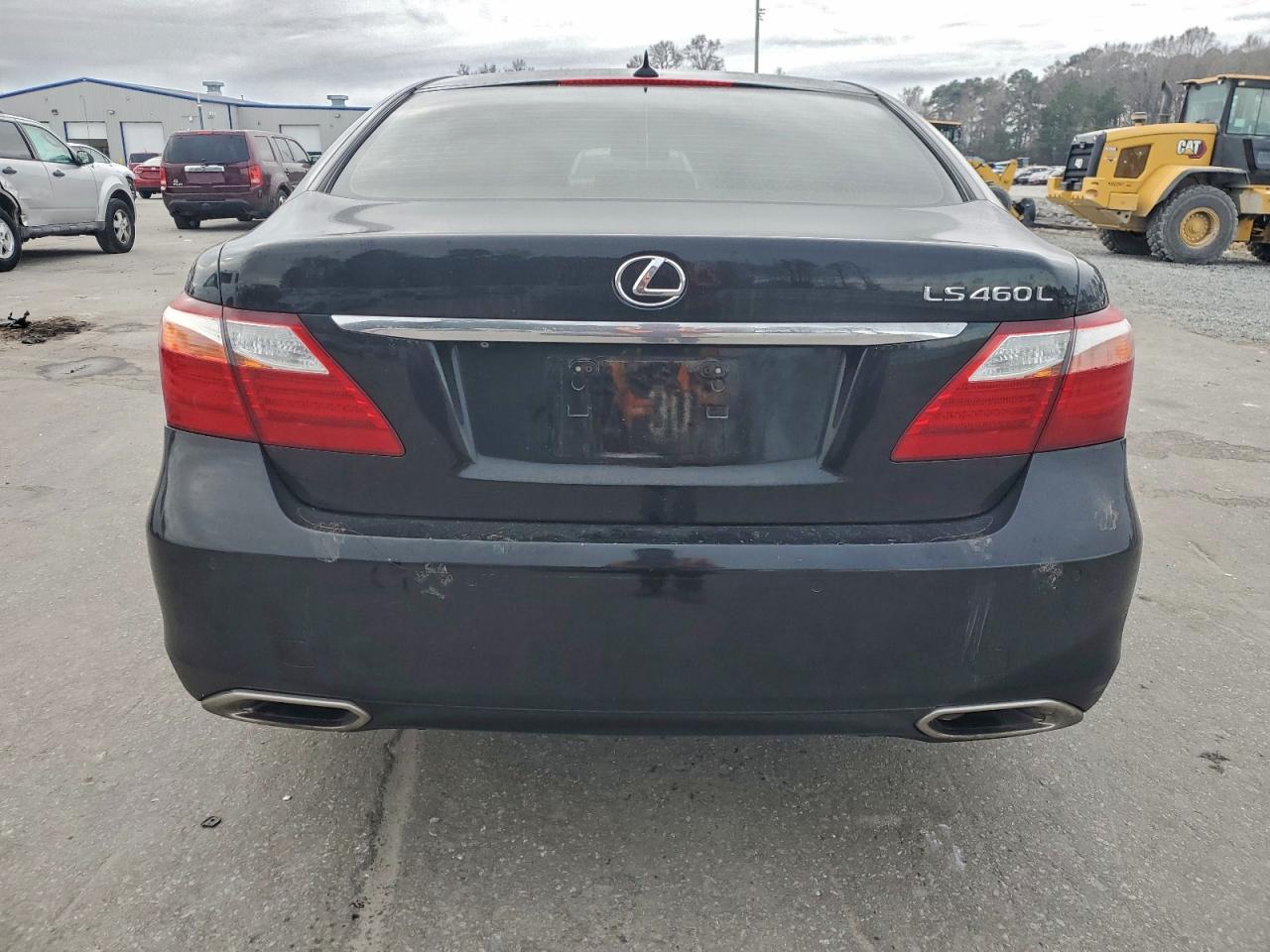 2012 LEXUS LS 460L photo 6