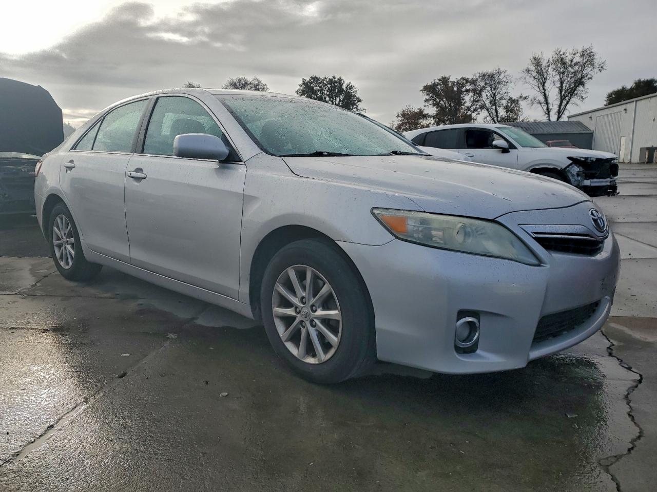 2010 TOYOTA CAMRY HYBRID photo 7