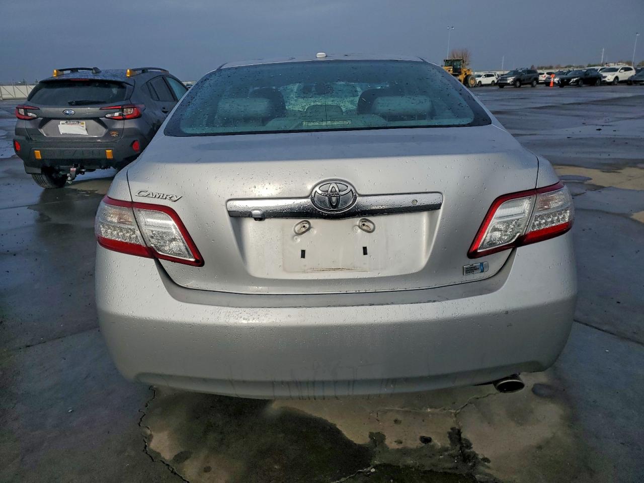 2010 TOYOTA CAMRY HYBRID photo 11