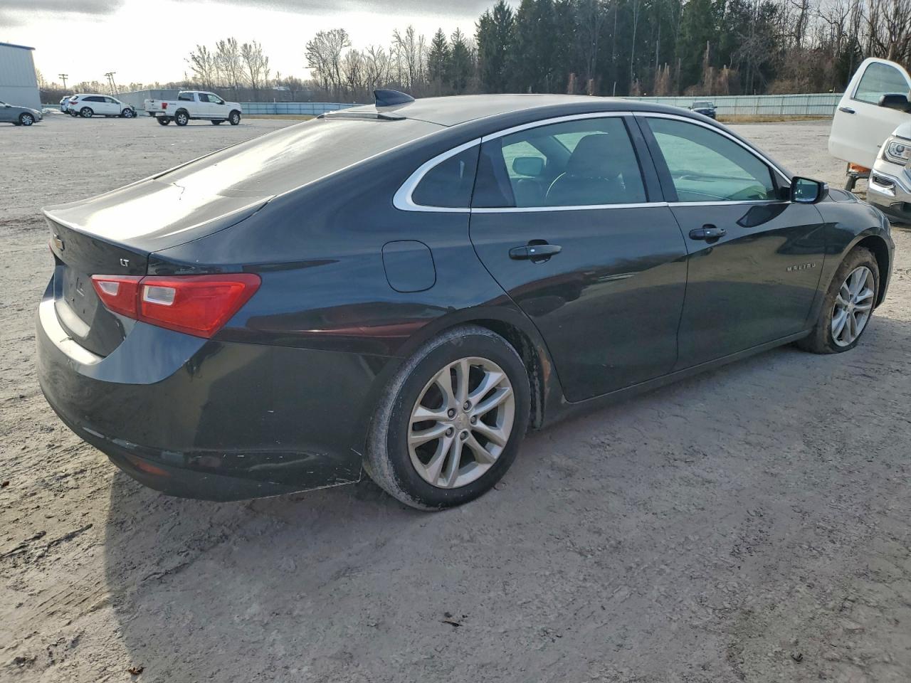 2016 CHEVROLET MALIBU LT photo 5