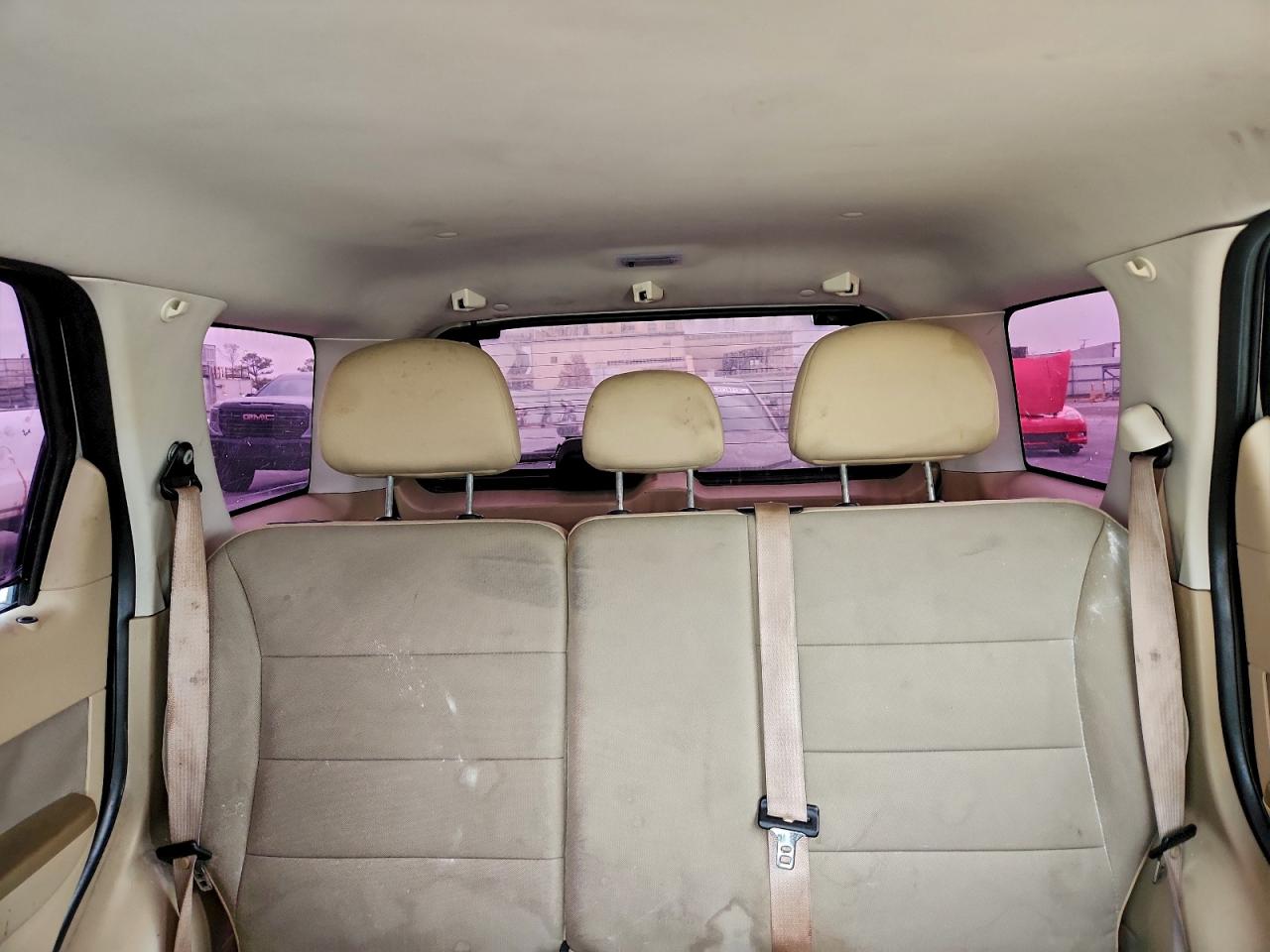 2012 FORD ESCAPE XLT photo 10
