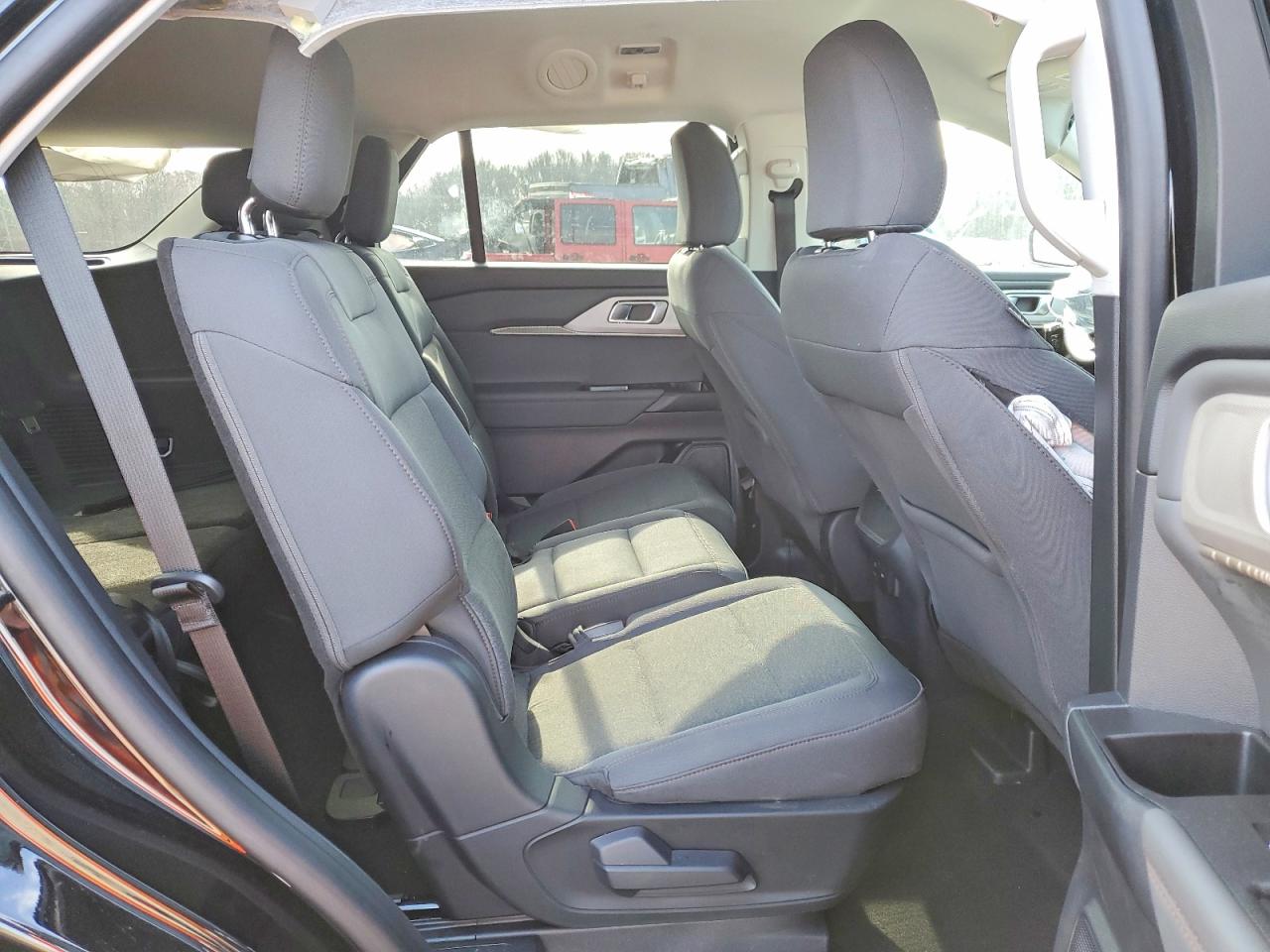 2025 FORD EXPLORER ACTIVE photo 31