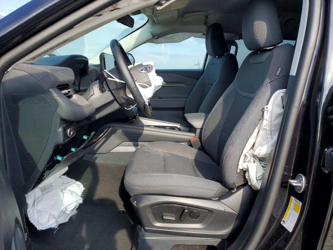 2025 FORD EXPLORER ACTIVE photo 19