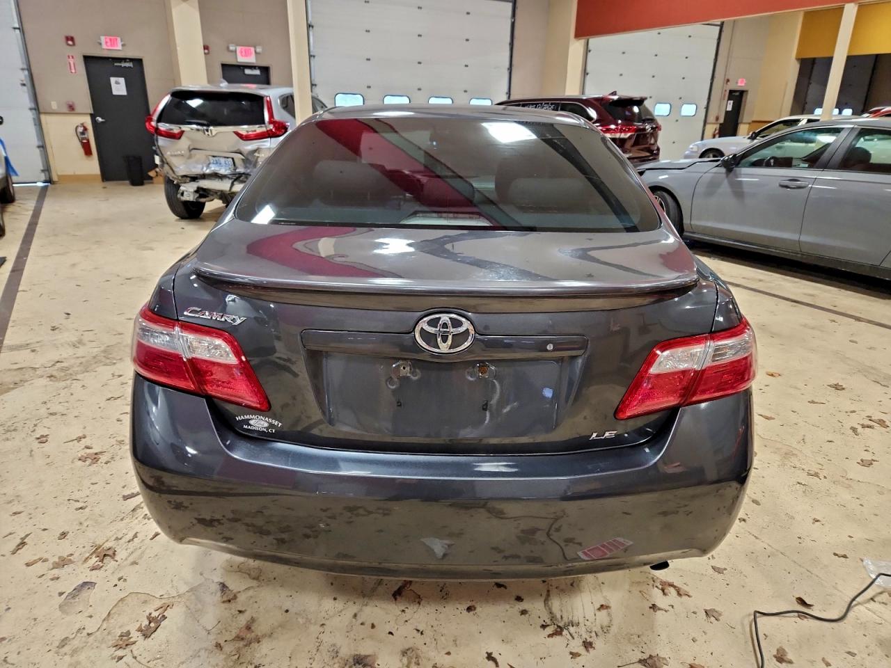 2009 TOYOTA CAMRY BASE photo 11