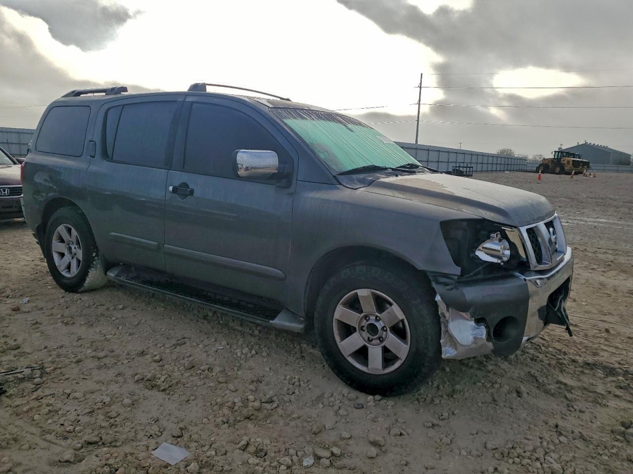 2004 NISSAN ARMADA SE photo 4