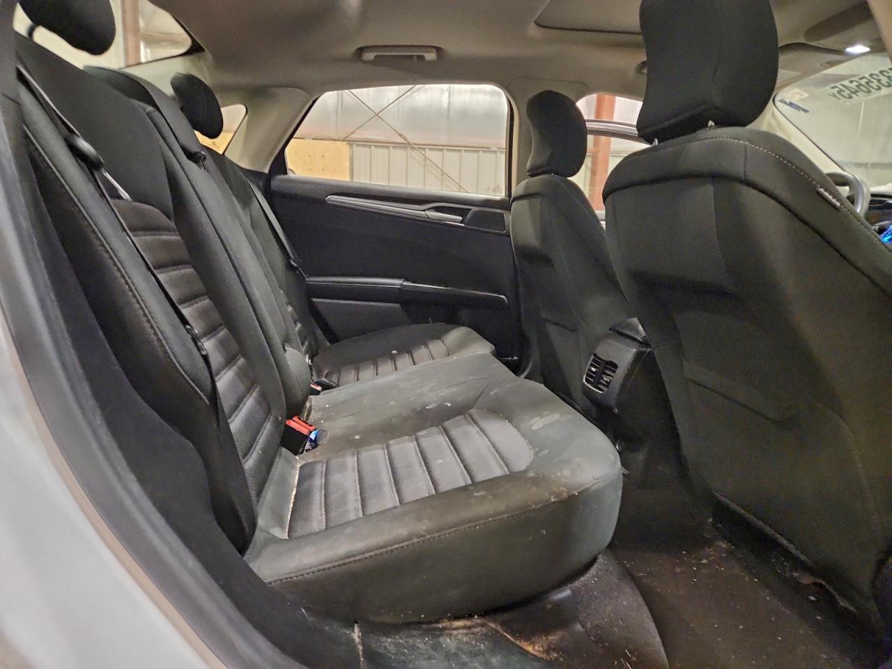 2019 FORD FUSION SE photo 10