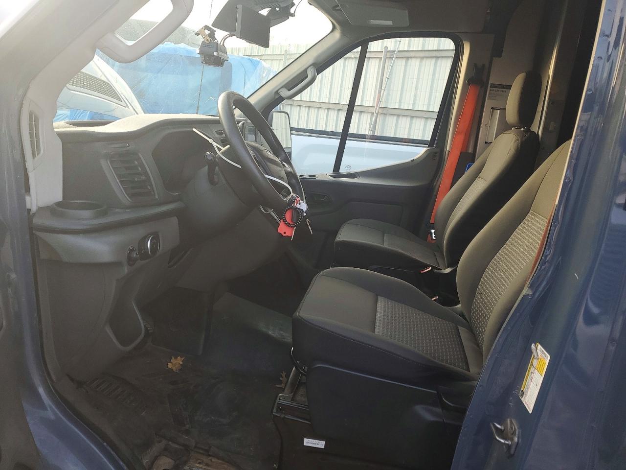 2020 FORD TRANSIT T-250 photo 7