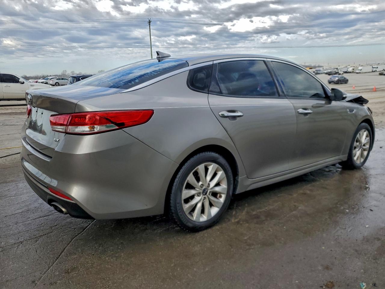 2017 KIA OPTIMA EX photo 3