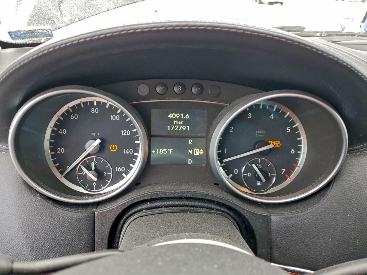 2011 MERCEDES-BENZ GL 450 4MATIC photo 9