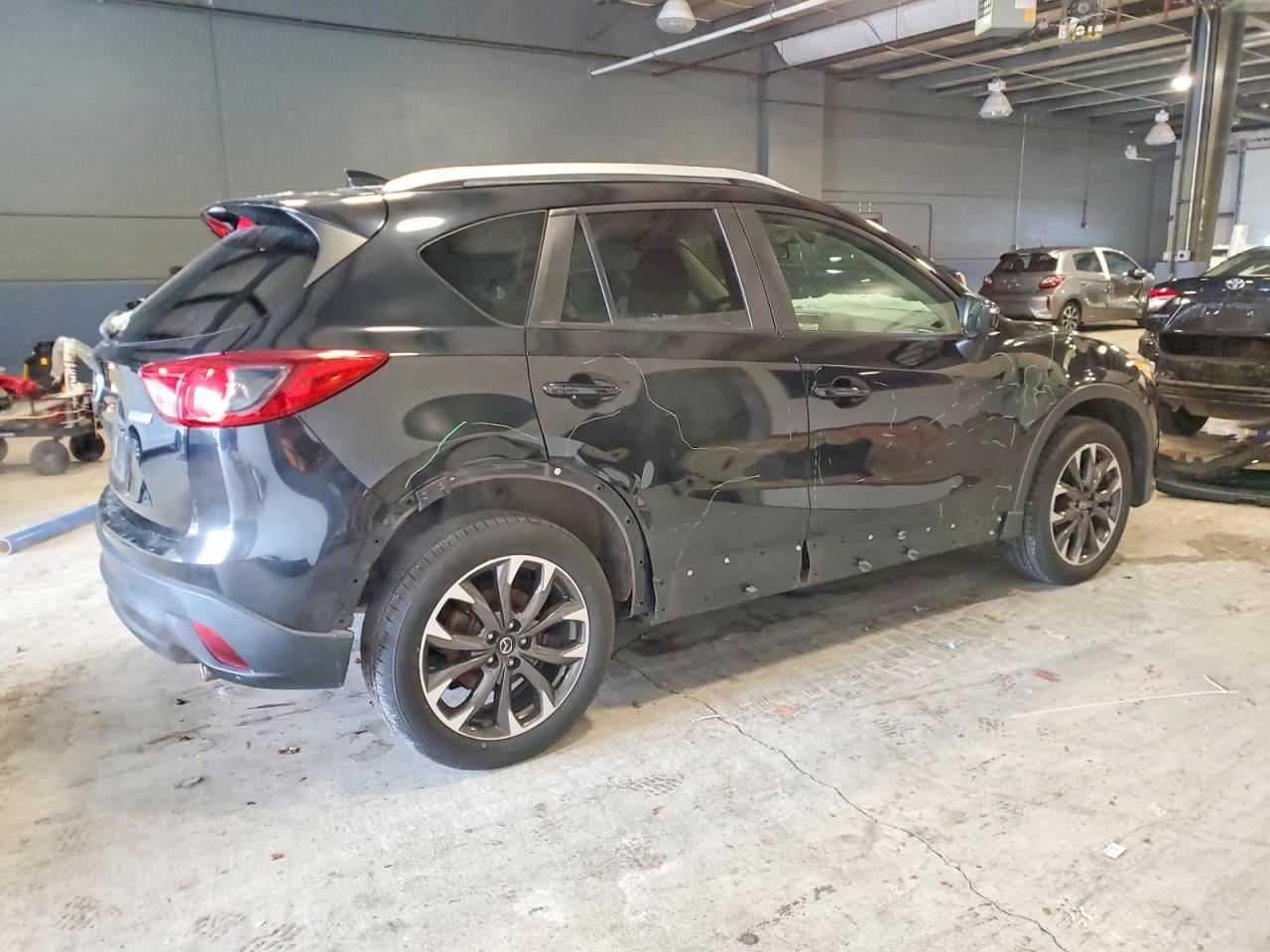 2016 MAZDA CX-5 GT photo 3