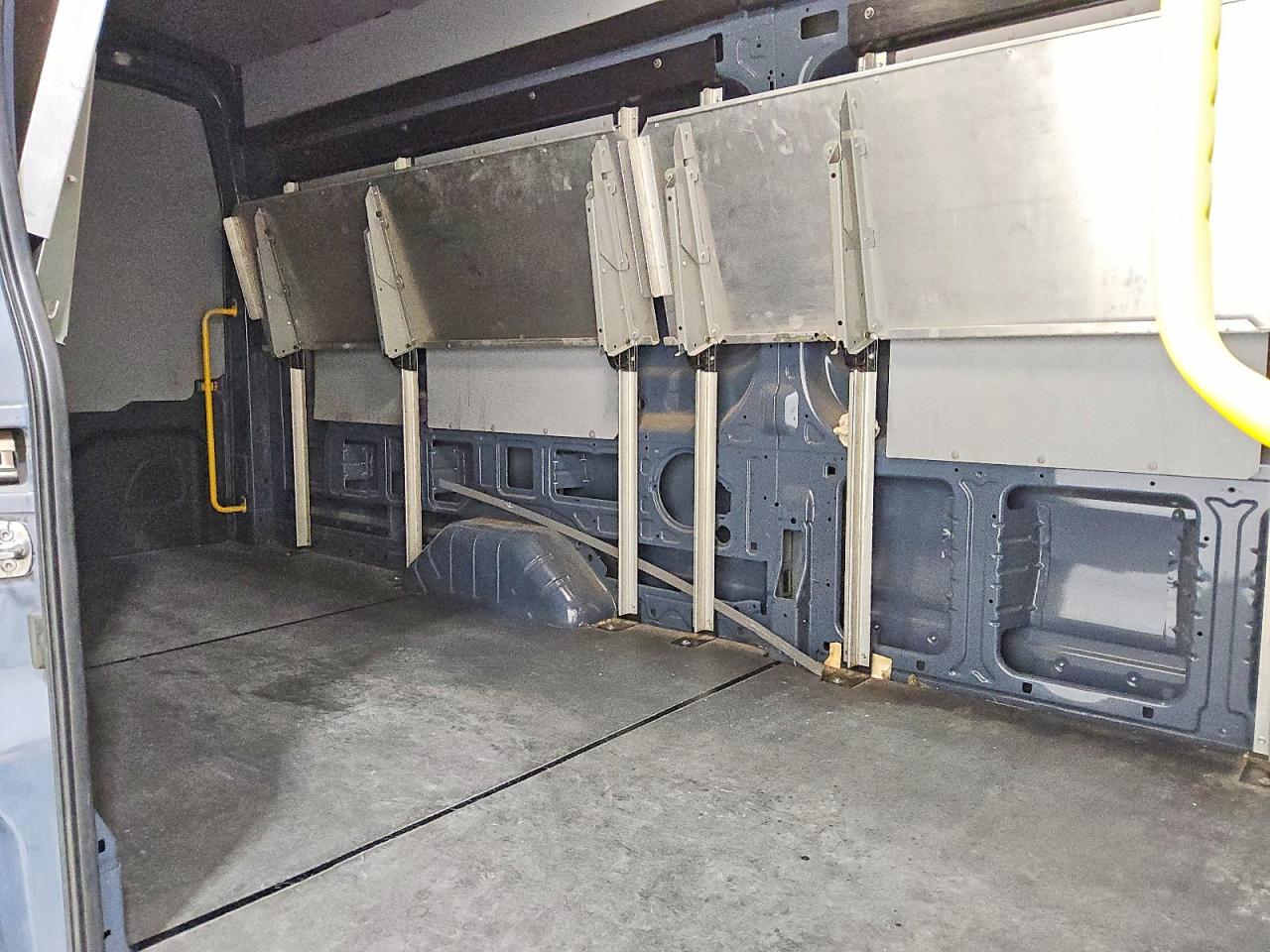2020 FORD TRANSIT T-250 photo 31