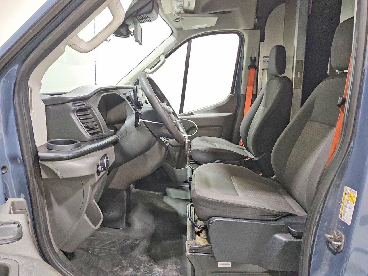 2020 FORD TRANSIT T-250 photo 19