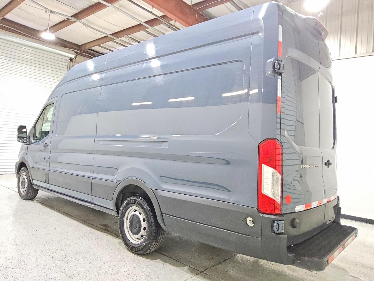 2020 FORD TRANSIT T-250 photo 4