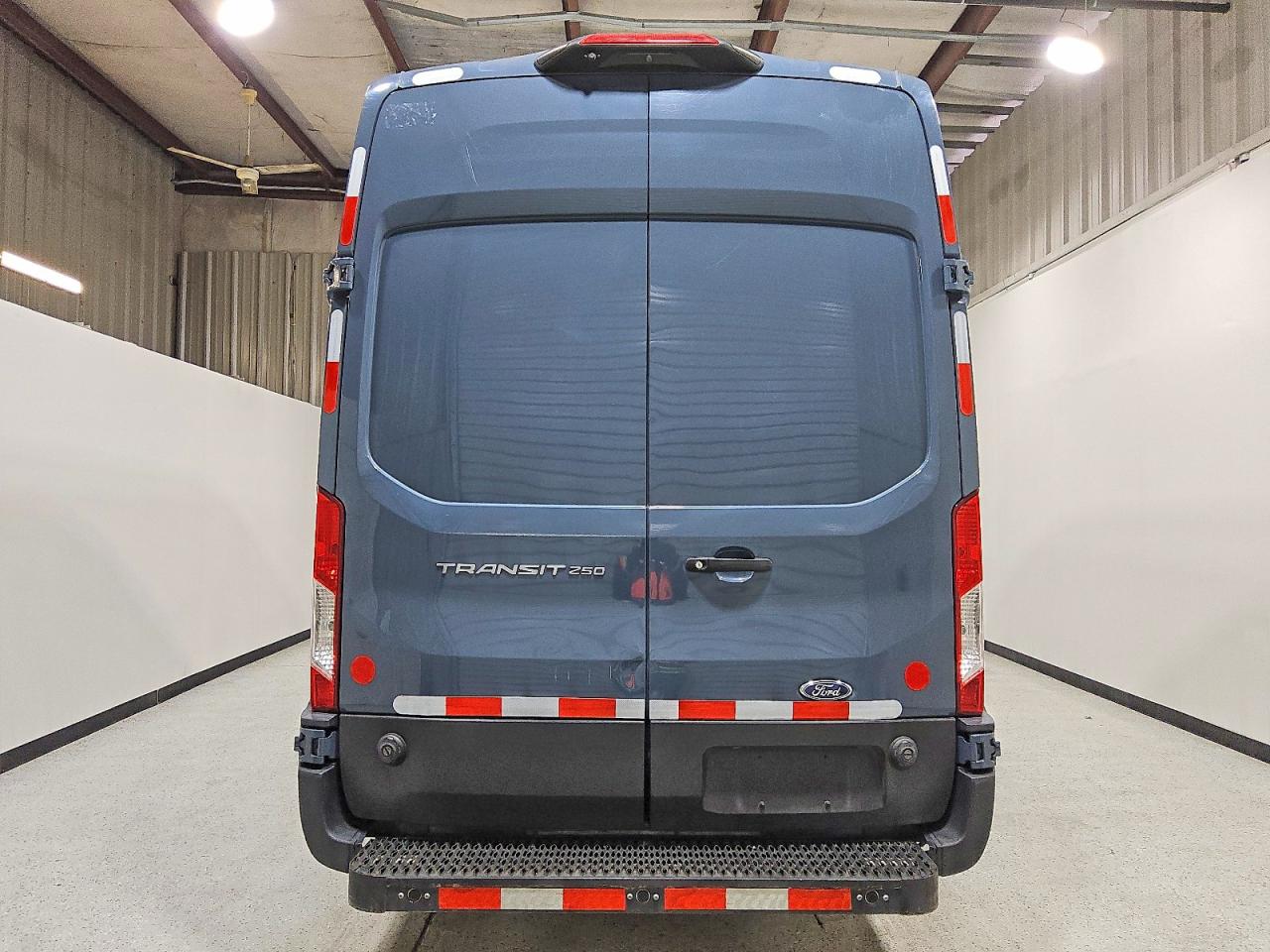 2020 FORD TRANSIT T-250 photo 16
