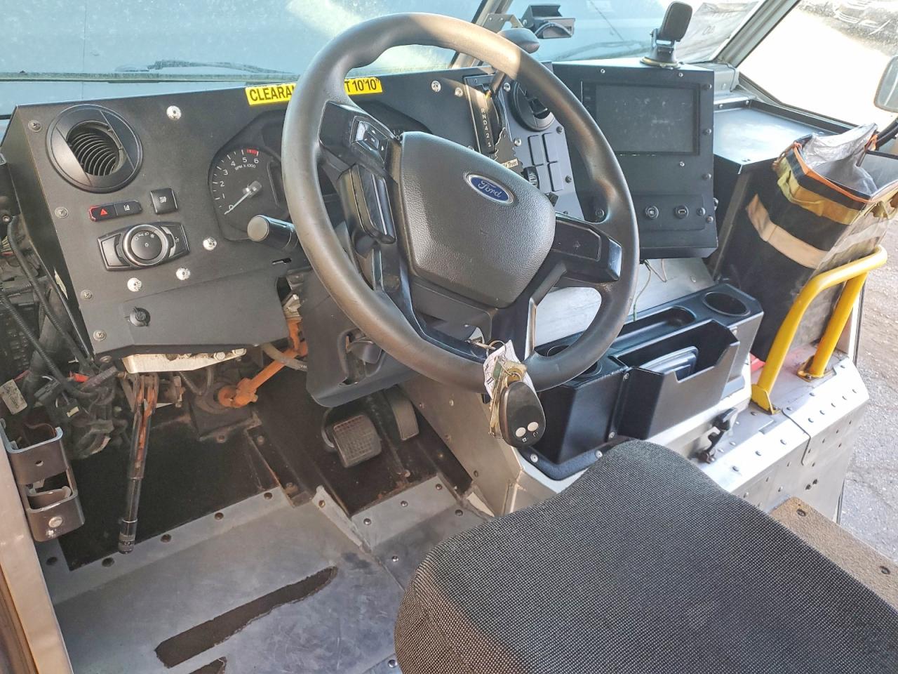 2020 FORD F59 DELIVERY TRUCK photo 22