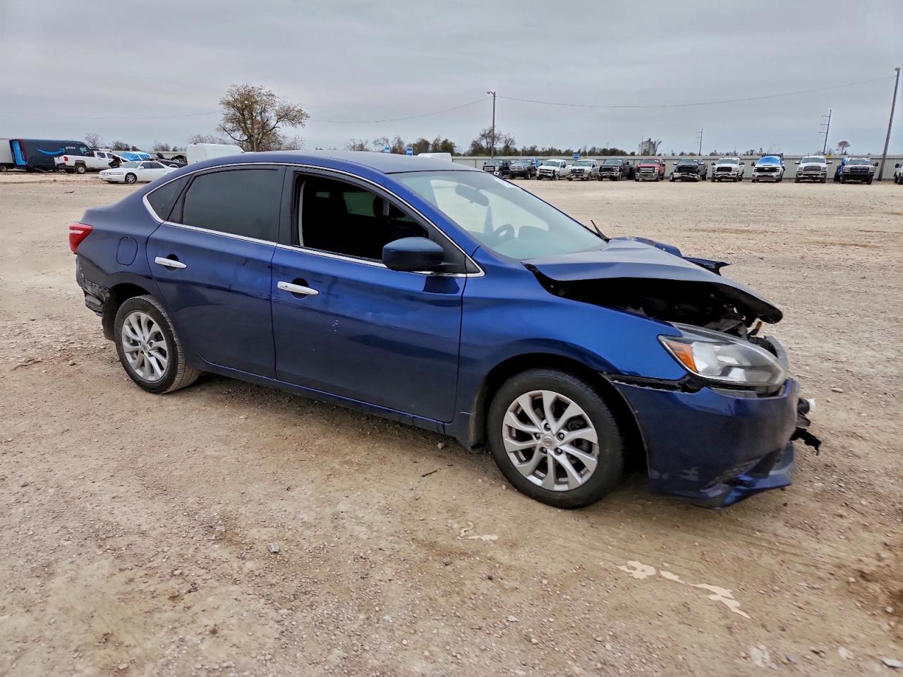 2019 NISSAN SENTRA S photo 4