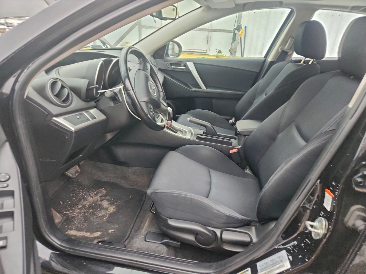 2010 MAZDA 3 S photo 7