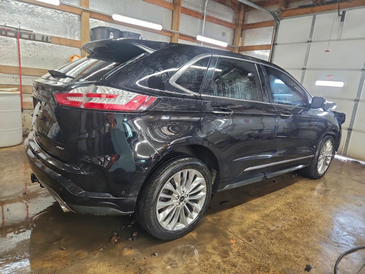 2021 FORD EDGE TITANIUM photo 3