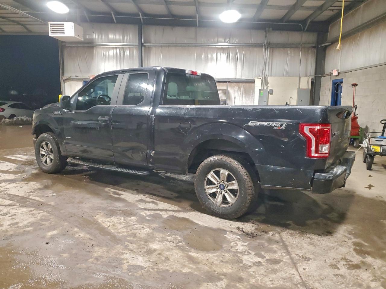 2015 FORD F150 SUPER CAB photo 2