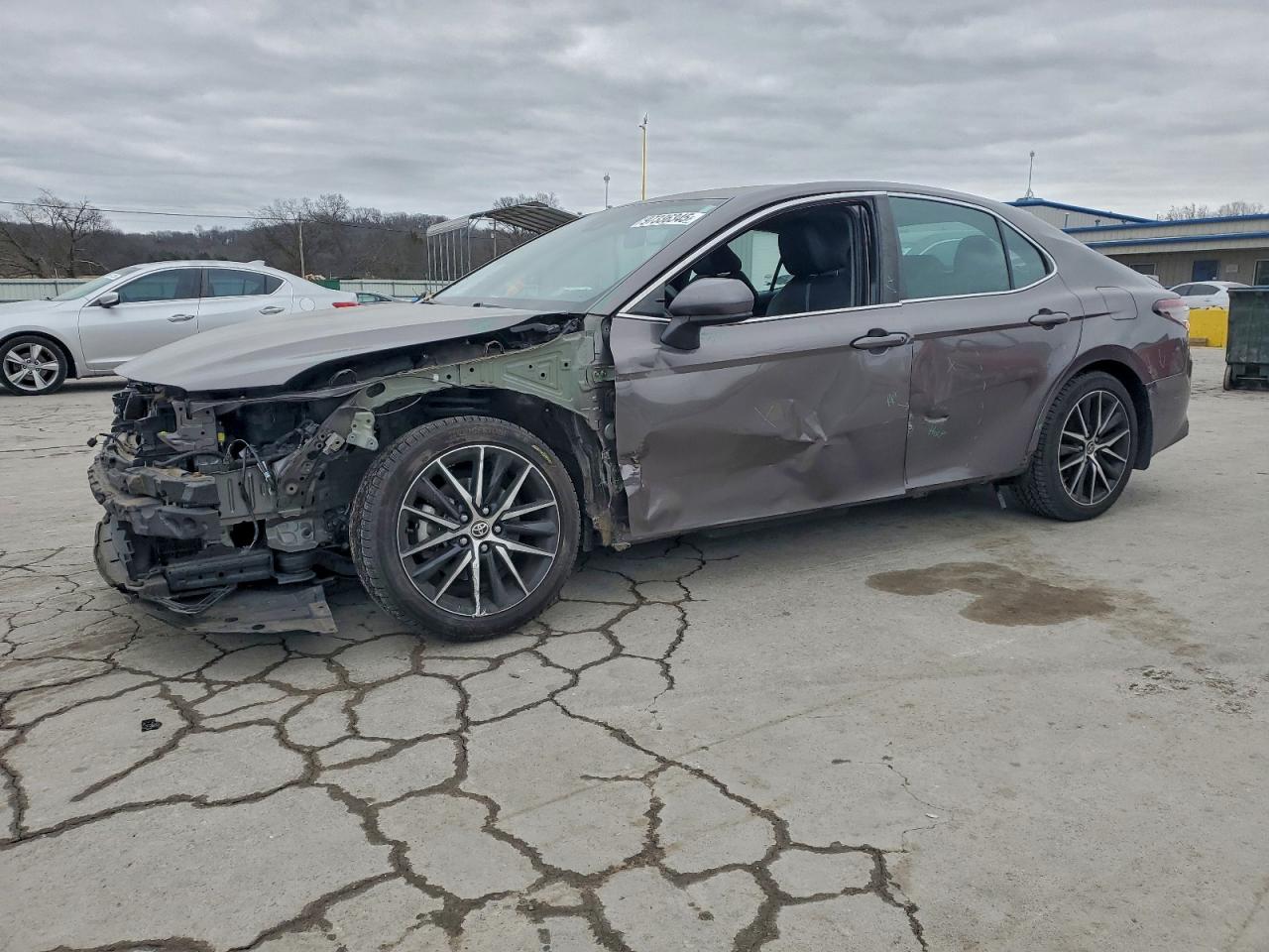 2021 TOYOTA CAMRY