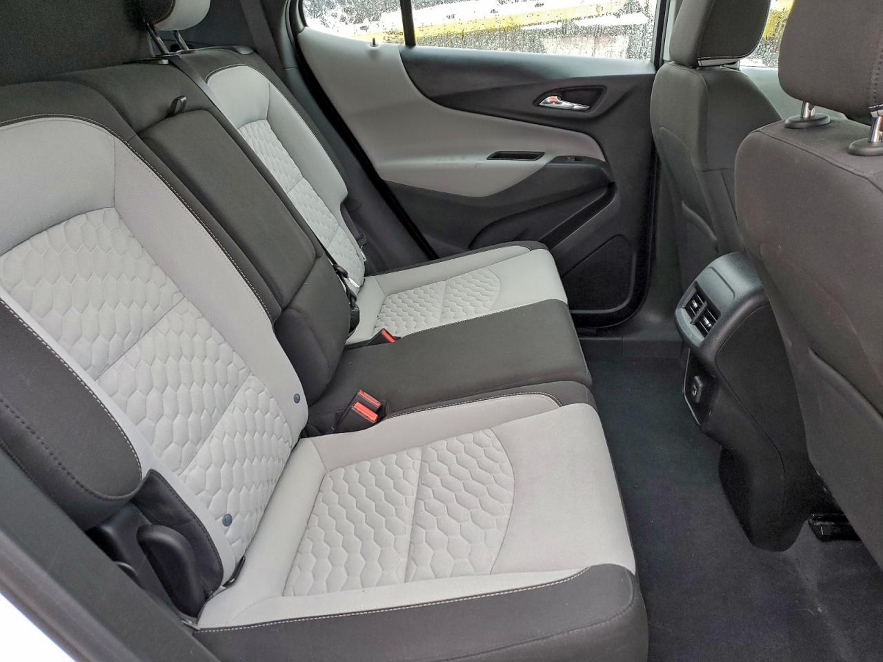 2020 CHEVROLET EQUINOX photo 10