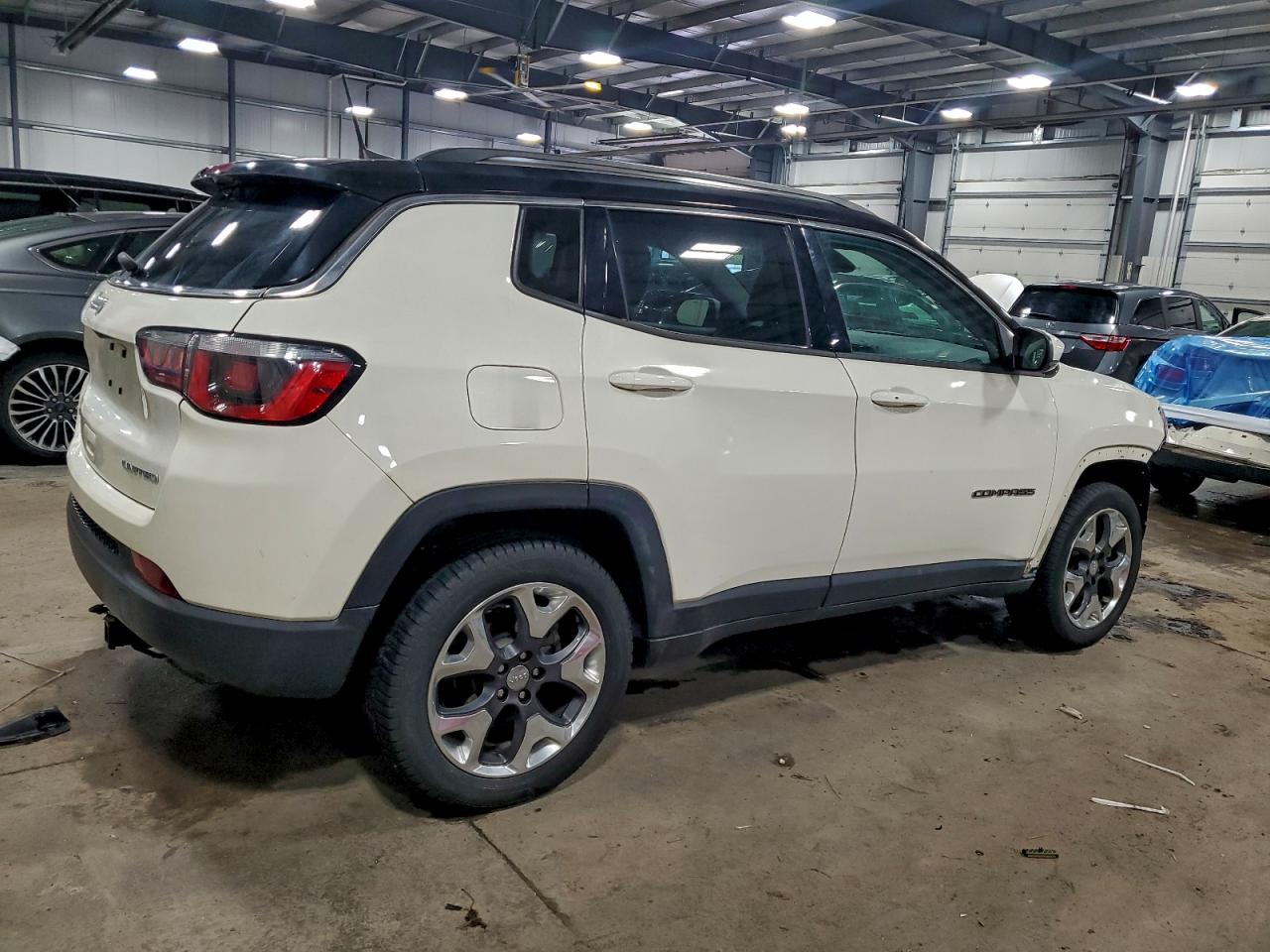 2019 JEEP COMPASS LIMITED photo 3