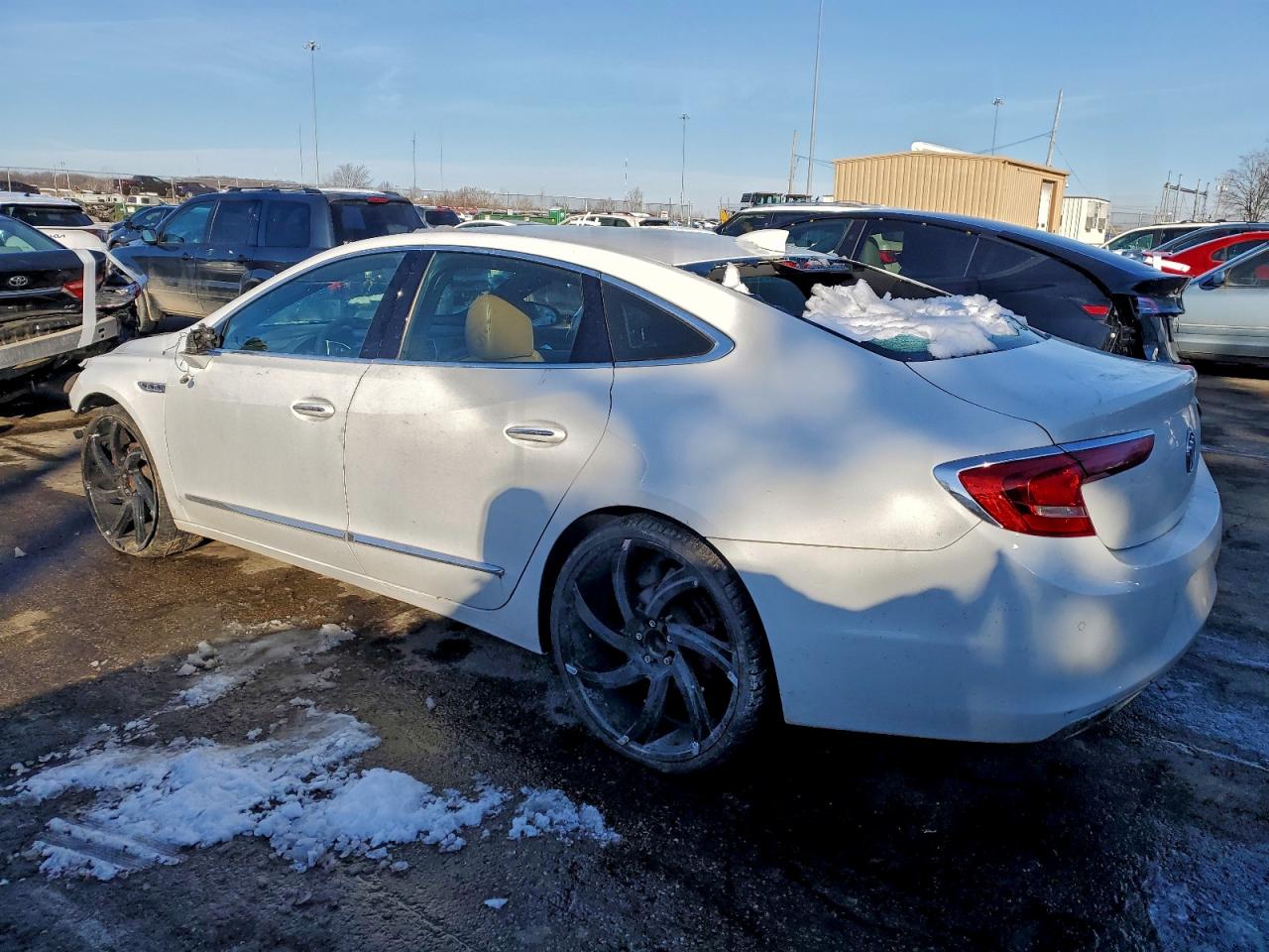 2018 BUICK LACROSSE ESSENCE photo 2