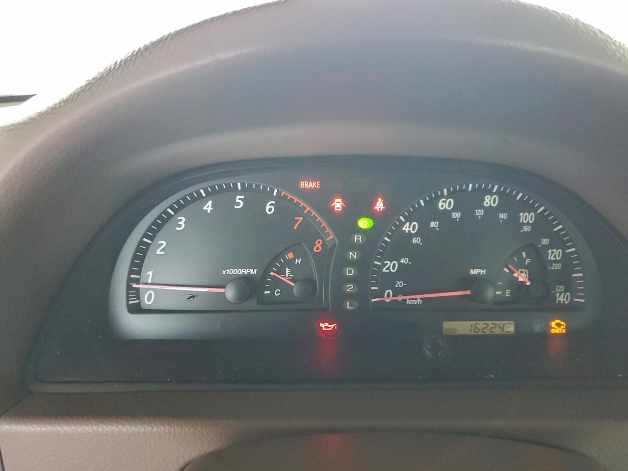 2002 TOYOTA CAMRY LE photo 25
