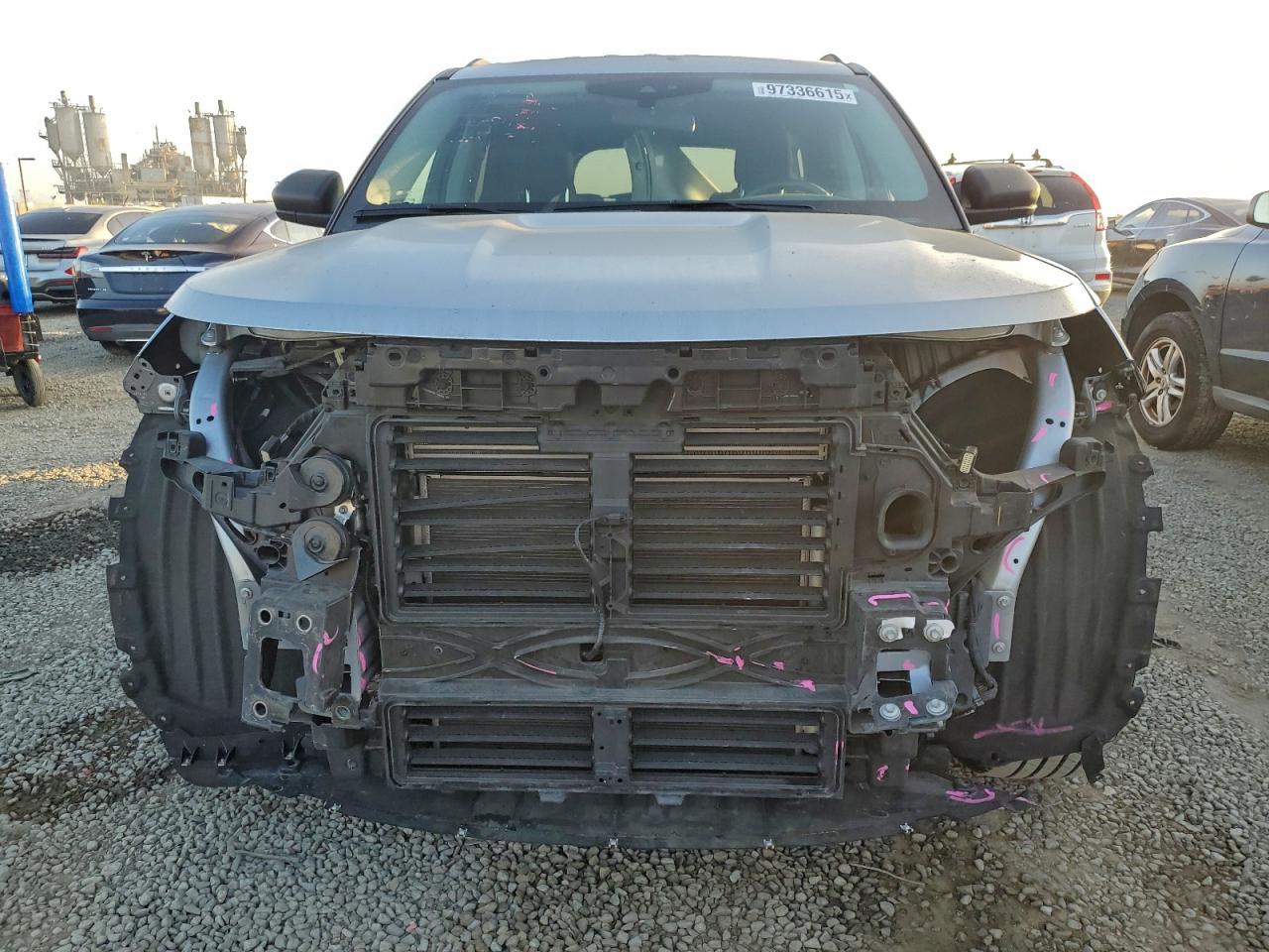 2021 FORD EXPLORER XLT photo 5