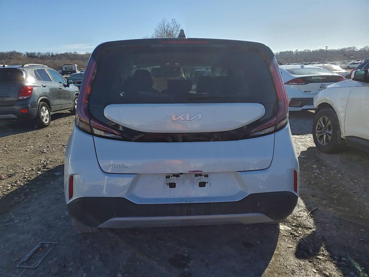 2025 KIA SOUL LX photo 16