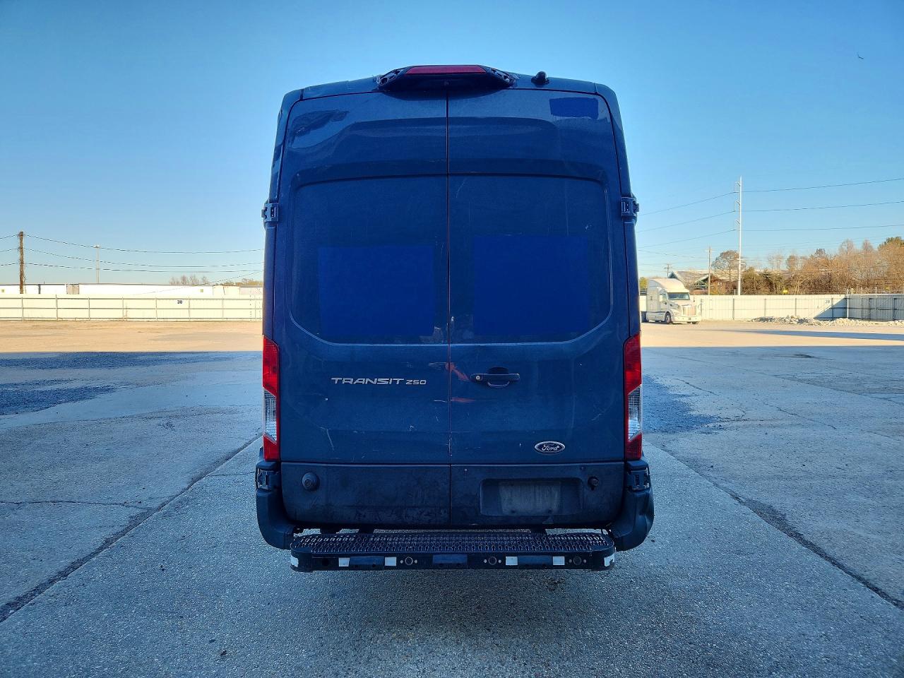 2020 FORD TRANSIT T-250 photo 16
