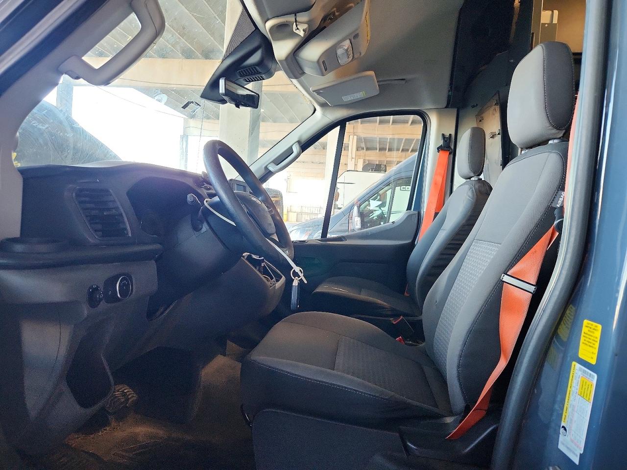 2020 FORD TRANSIT T-250 photo 19