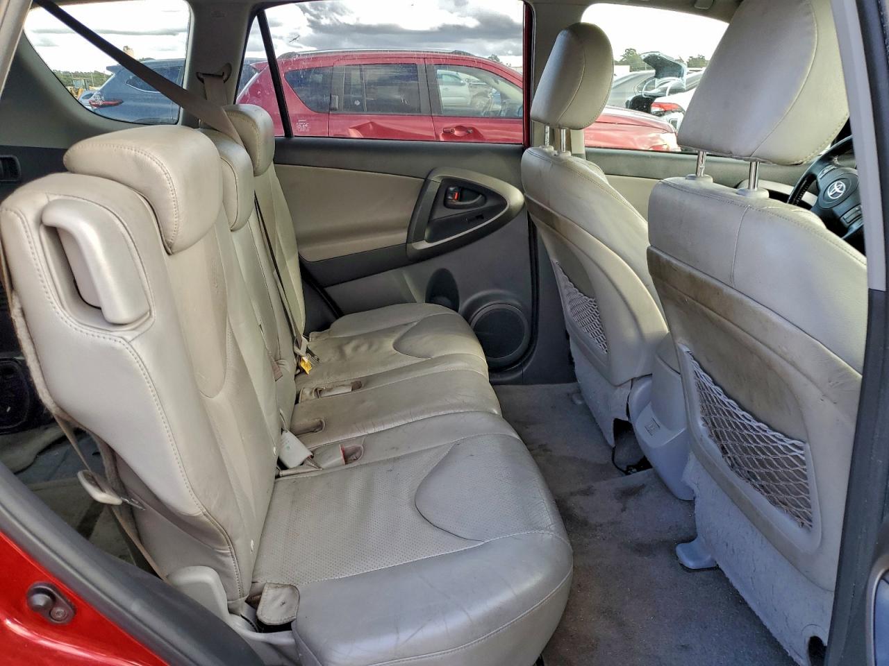 2010 TOYOTA RAV4 LIMITED photo 21