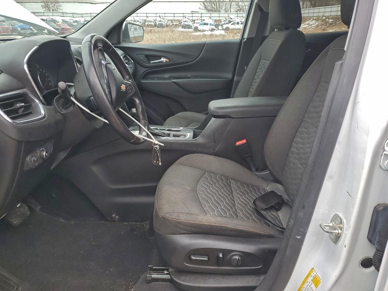 2019 CHEVROLET EQUINOX LT photo 7