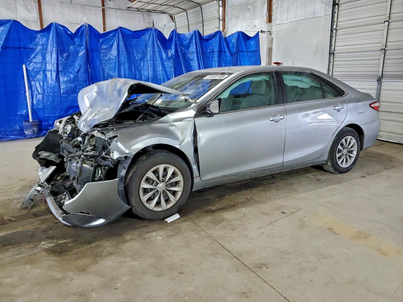 2017 TOYOTA CAMRY