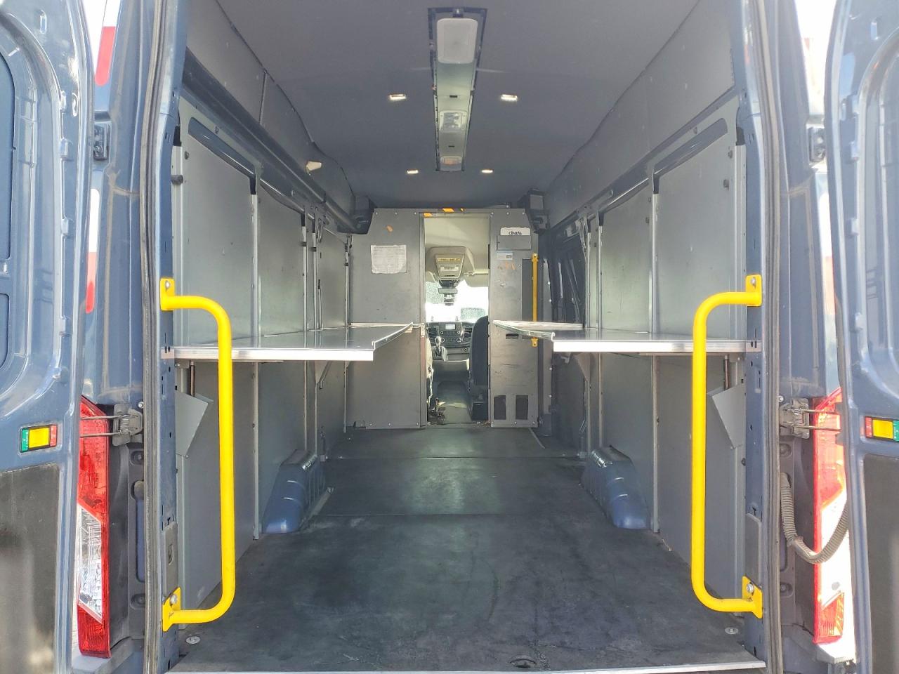 2020 FORD TRANSIT T-250 photo 10