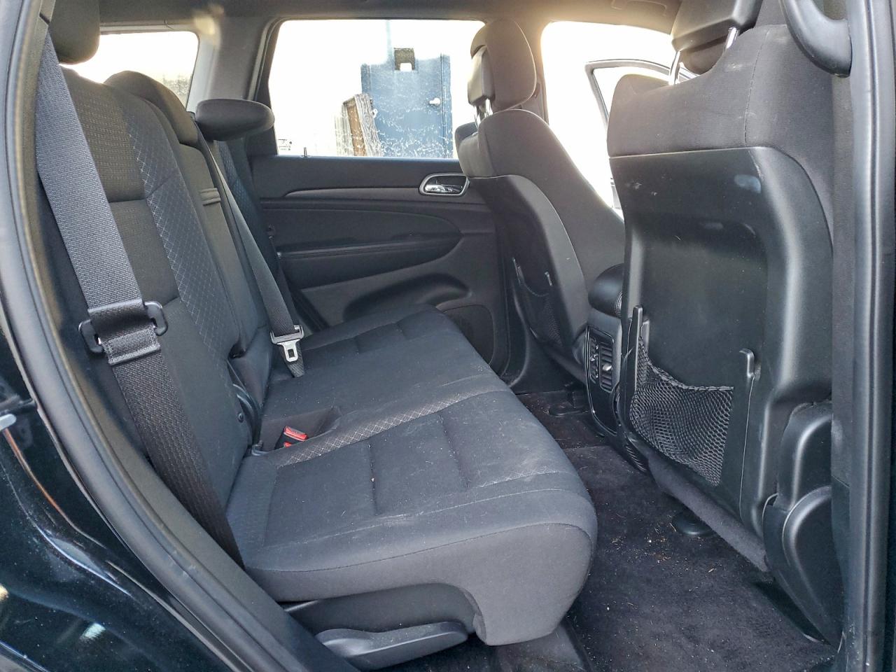 2018 JEEP GRAND CHEROKEE LAREDO photo 21