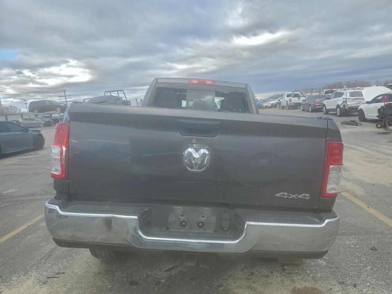 2019 RAM 3500 photo 6